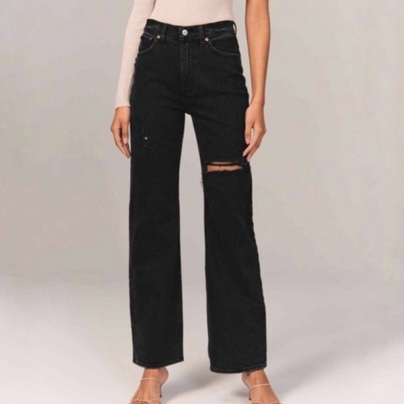 Abercrombie & Fitch Denim - Ab & Fitch 90's Relaxed Jean Straight Leg Size 25 Short